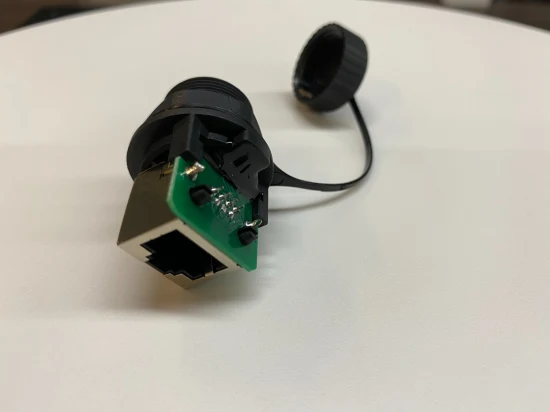 Conector de panel RJ45 impermeable con tuerca metálica de aviación con cable de extensión